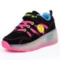 Commerce extérieur Chaussures de sport rose LED Light Roller Skate Sneakers pour enfants avec roues rétractable LED Roller Skate Chaussures Running